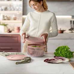 CENTRIFUGA INSALATA CON COPERCHIO Ø26CM 'SPIN&STORE' 